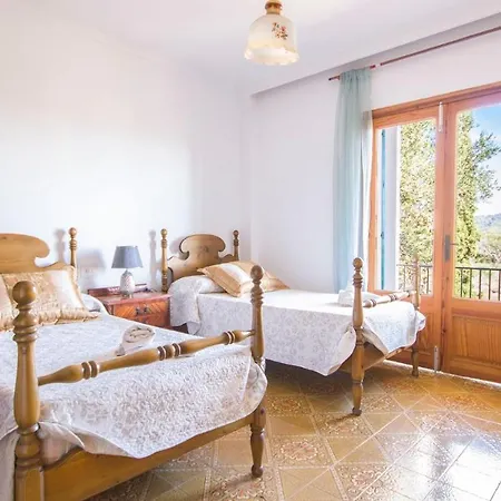 Na Penyal Ref 246 فيلة