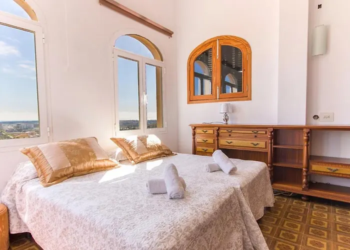 Villa Na Penyal Ref 246 *